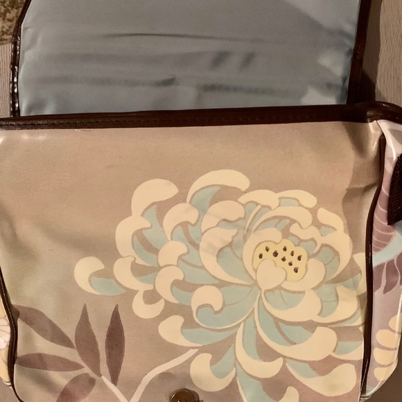 COPY - Anne Taintor Messenger Bag - vinyl classically fun - Picture 8 of 8